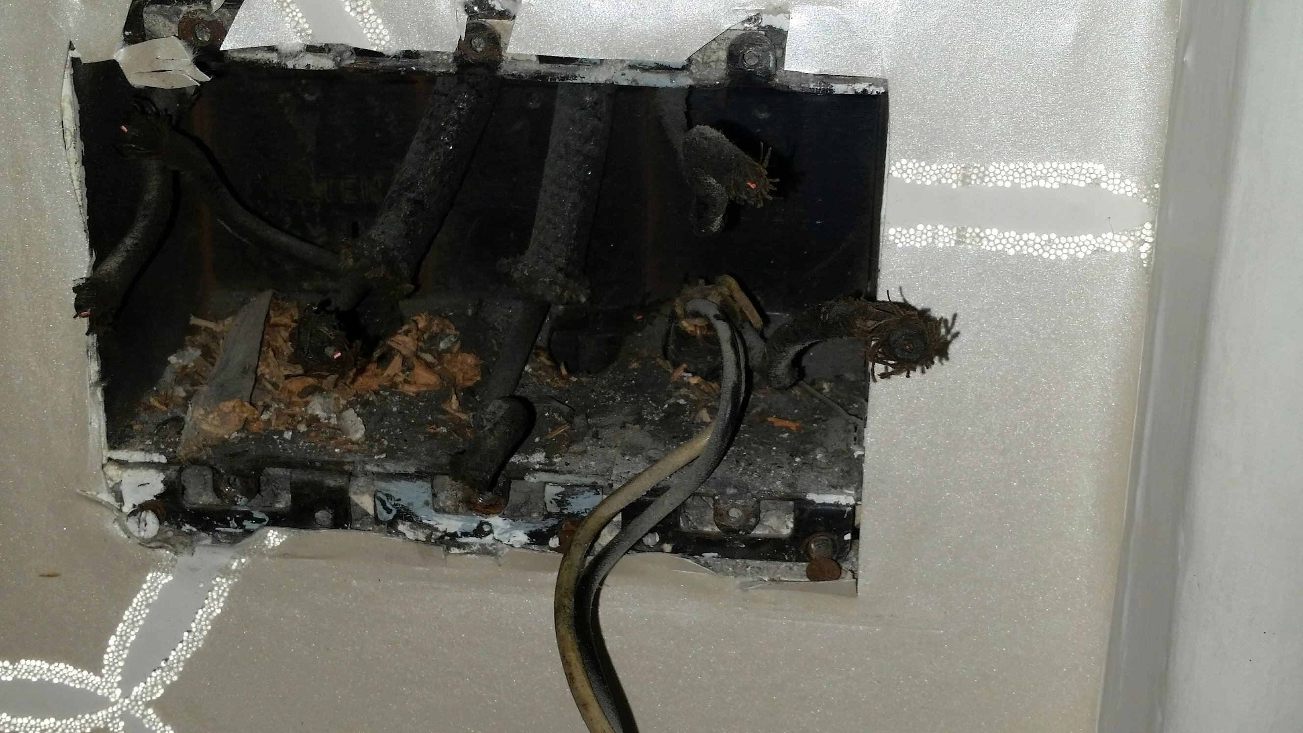 Knob and Tube Wiring in Center City Philadelphia Lauterborn Electric