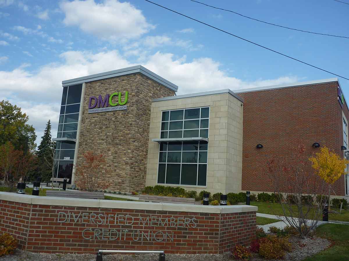 DIVERSIFIED MEMBERS CREDIT UNION LaVere Structural Consulting, LLC