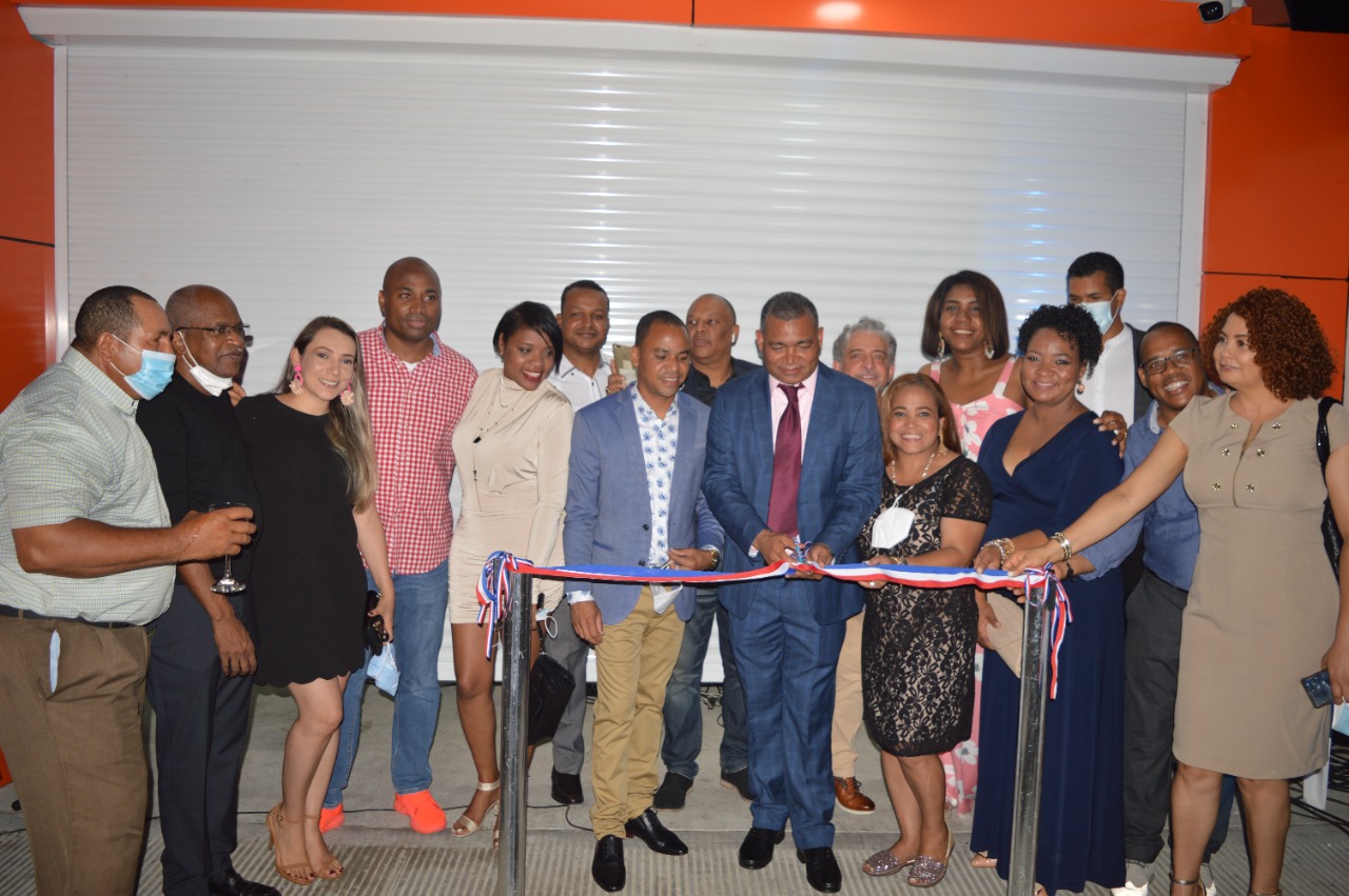 Clínica Doctor Peralta inaugura segunda etapa