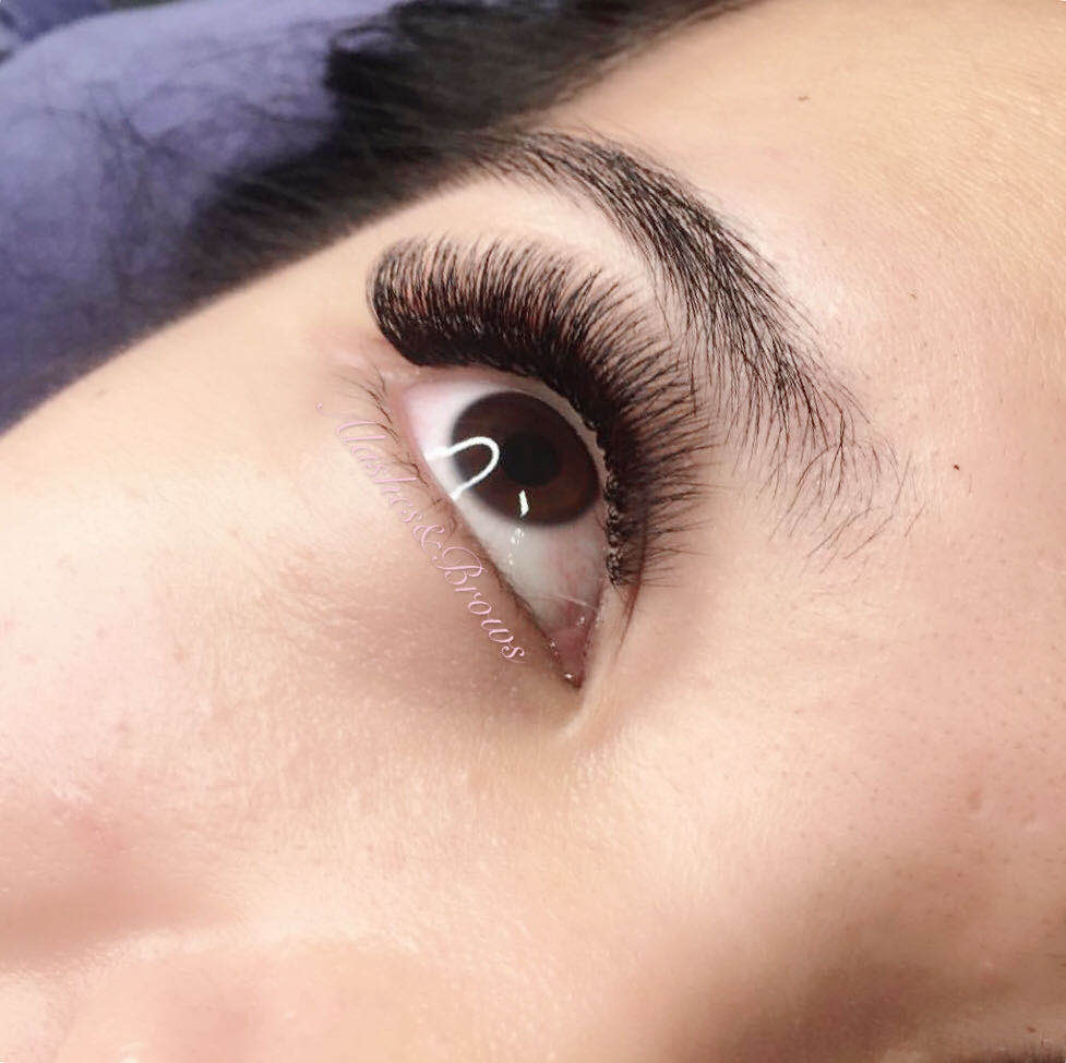 Lavish Lashes Club Lash Extensions Beauty Studio Oregon