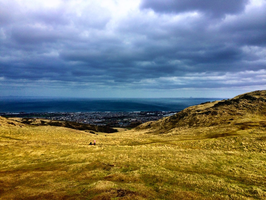 Getting Blown Away by Arthur's Seat in Edinburgh » Lavi was here.