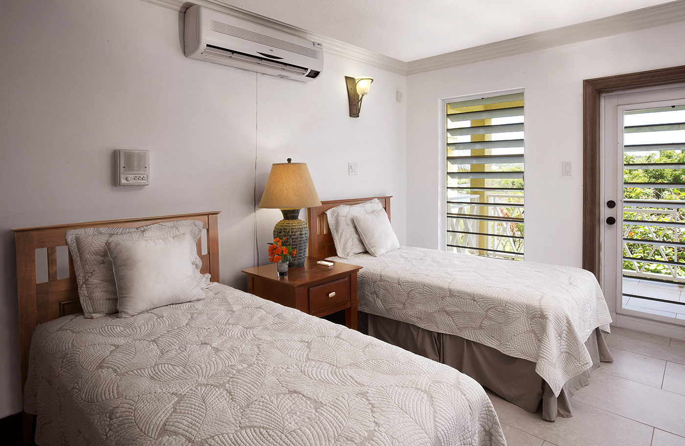 Villa Cashmere Lav Living Luxury Vacation Rentals +1 (786) 3274720