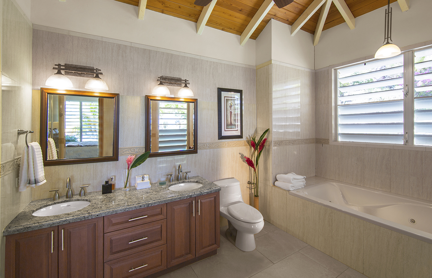 Villa Cashmere Lav Living Luxury Vacation Rentals +1 (786) 3274720