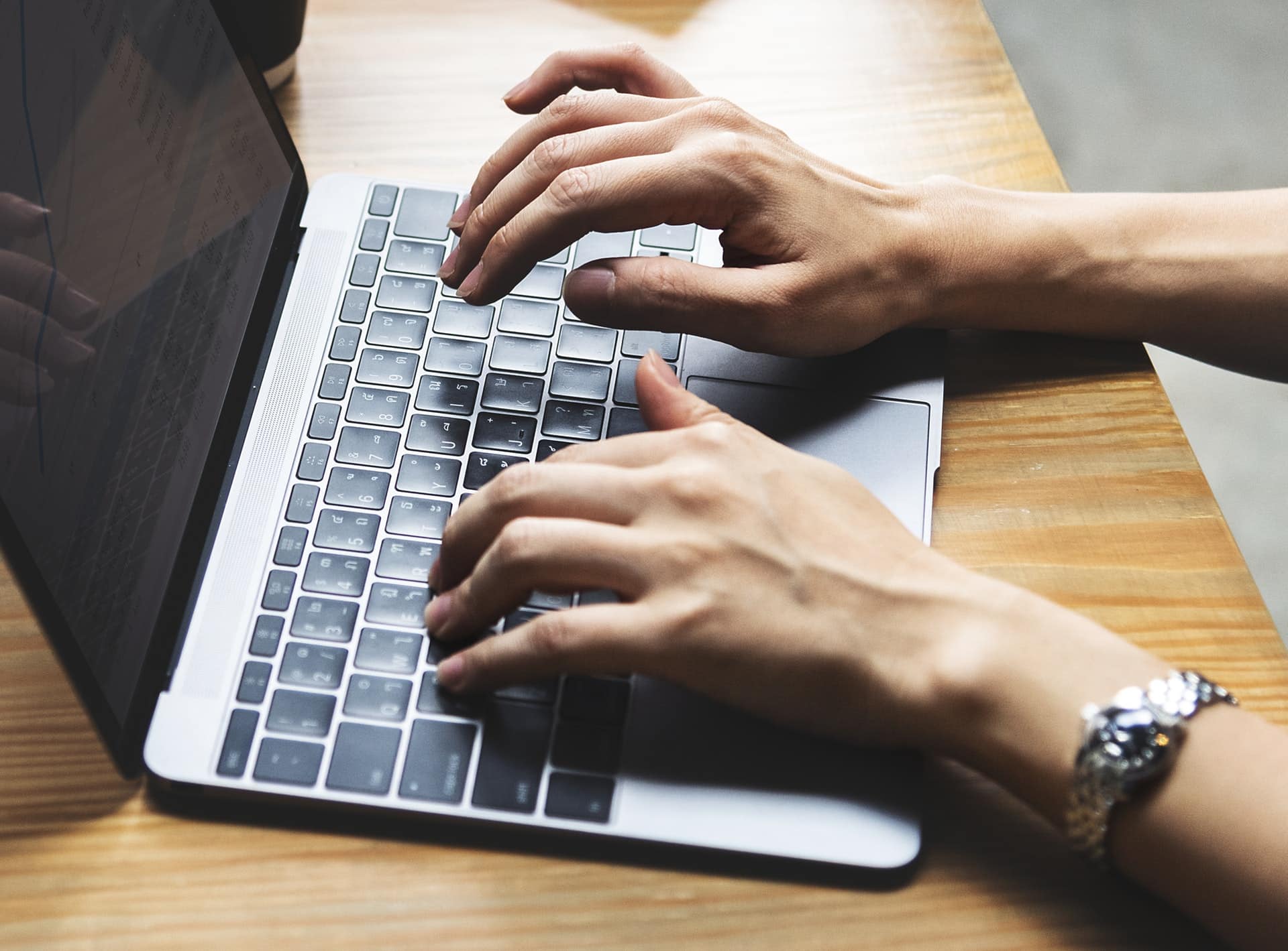 Lavorare Online Come Traduttore: 3 Piattaforme Per Freelance A Confronto 1419_x_1920_jpg