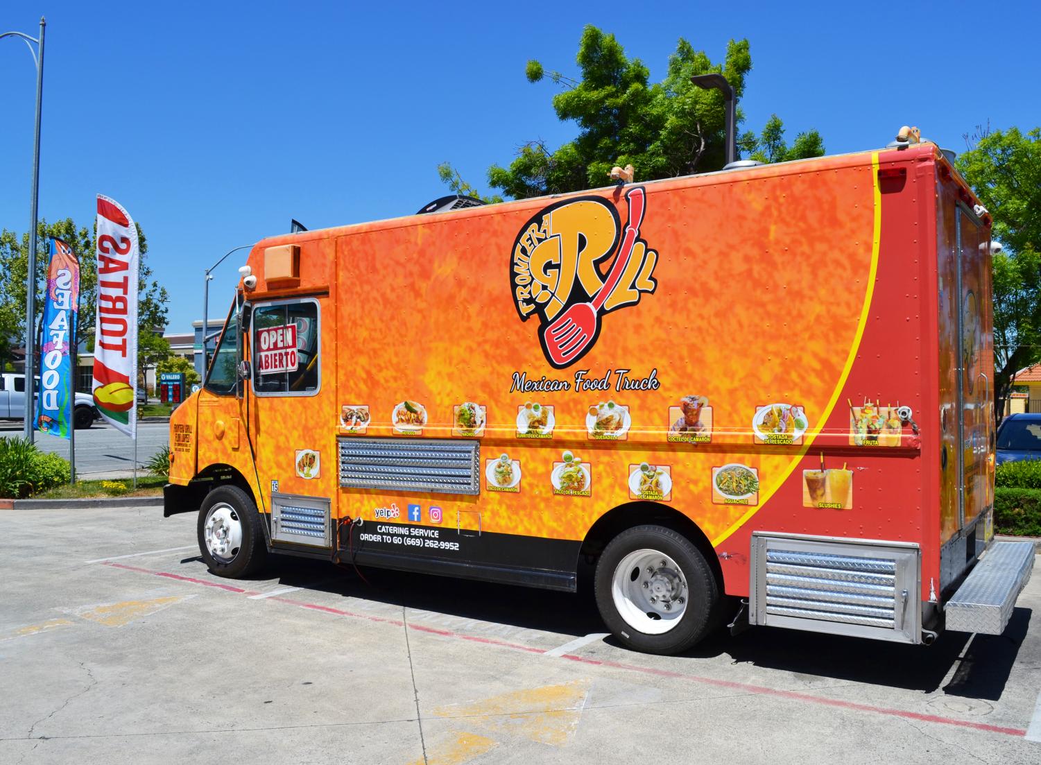 Mexican food truck offers classic options to students La Voz News