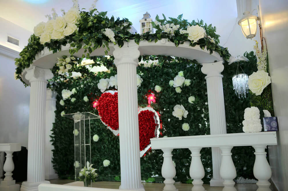 Gallery Los Angeles Wedding Chapel