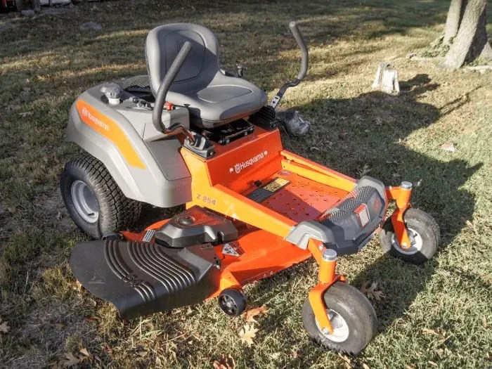 The 6 Best Zero Turn Mowers for 35 Acres in 2023 Lawnal