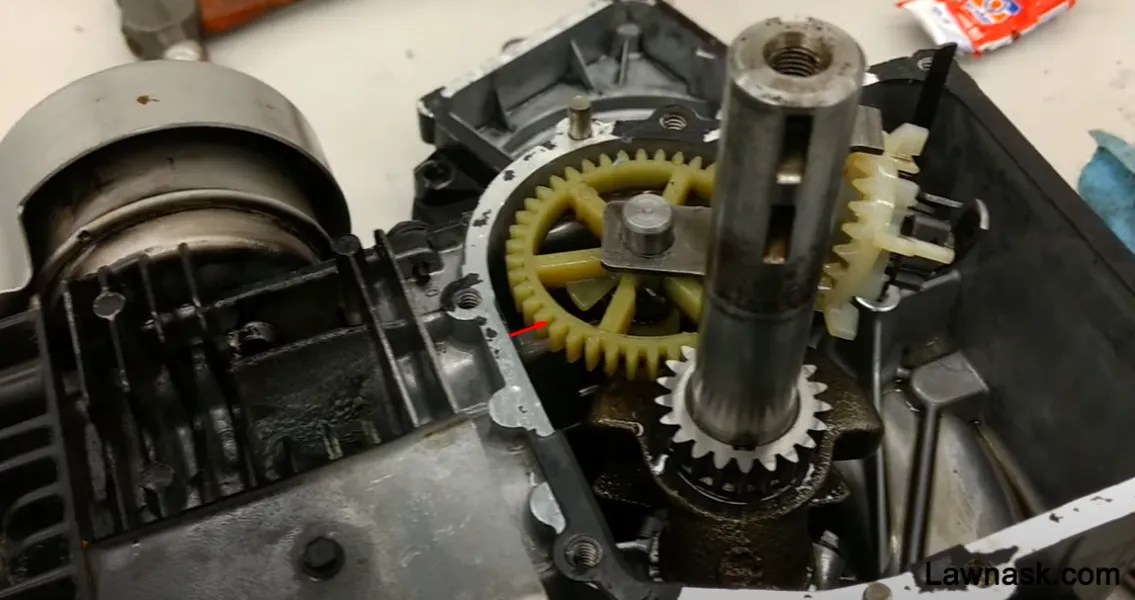 Briggs and Stratton Timing Problems Reasons and Fixes Explained LawnAsk