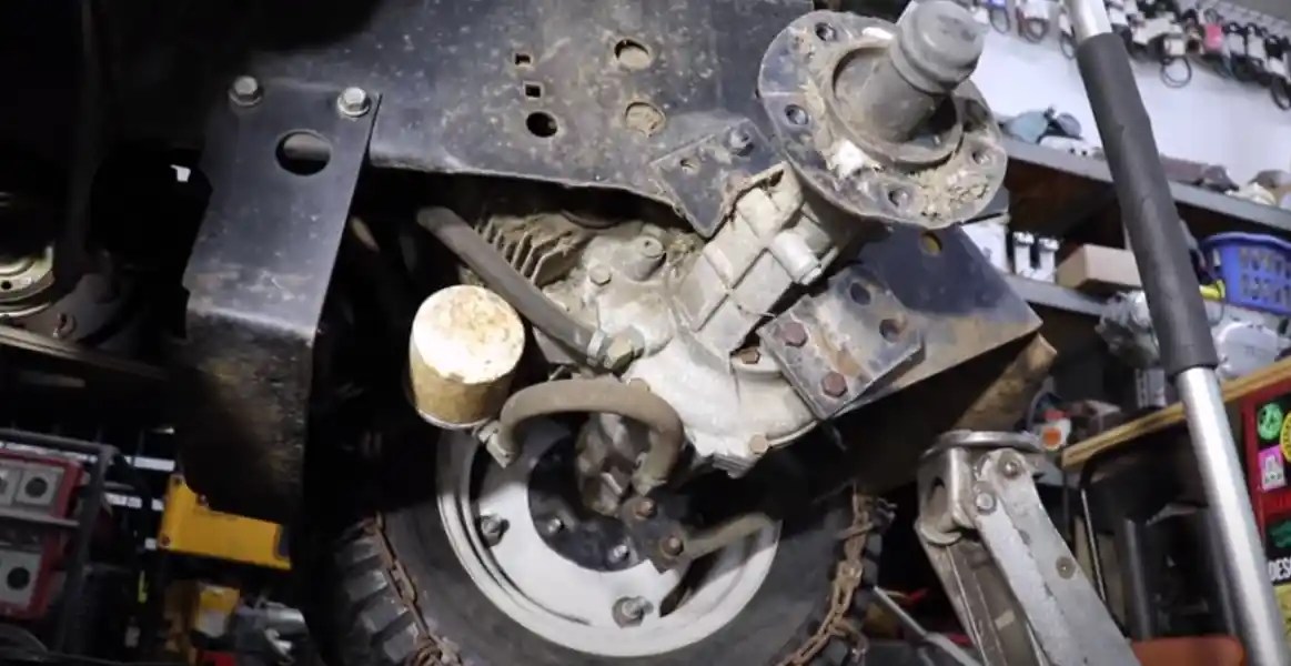 How to Adjust Craftsman Hydrostatic Transmission? - LawnAsk