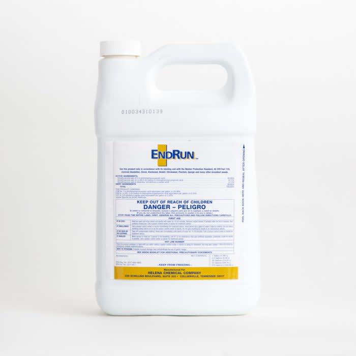 THE 5 BEST Broadleaf Weed Killers For Lawns (Top Products For 2023