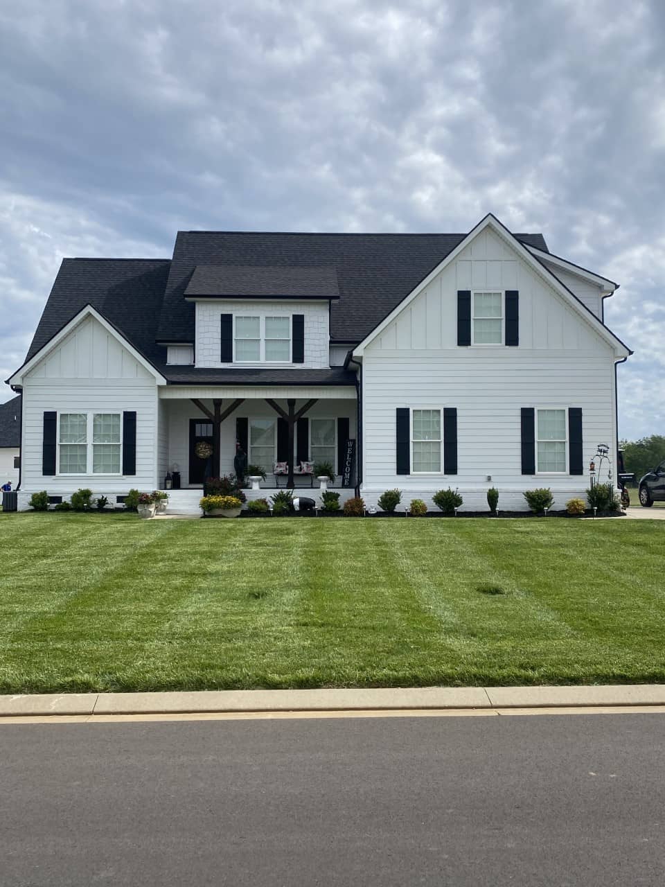 Landscaping & Lawn Service Murfreesboro, TN LawnPro