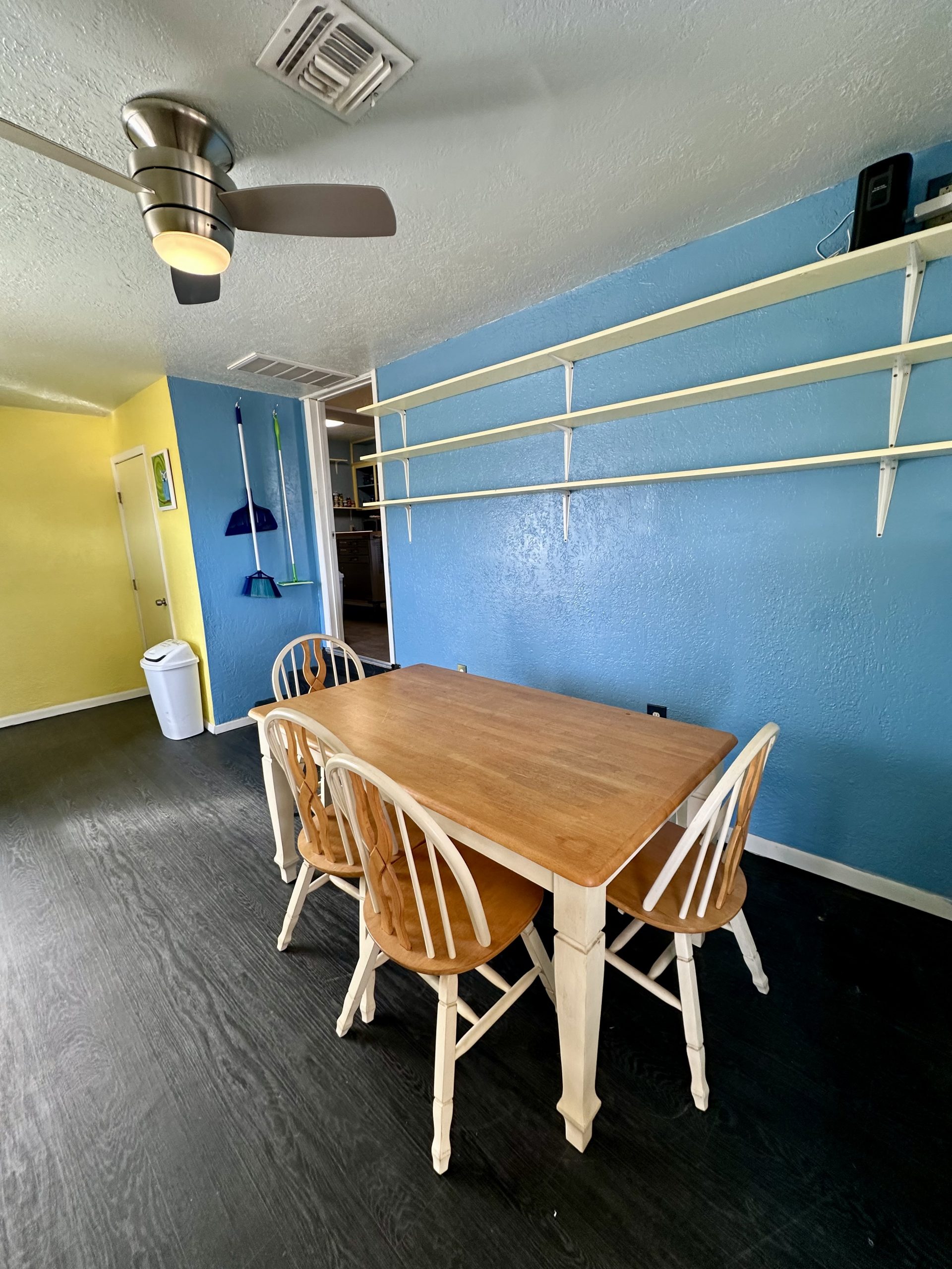 Honey Bee Cottage Vacation Rentals Lawton OK Airbnb VRBO STR Short