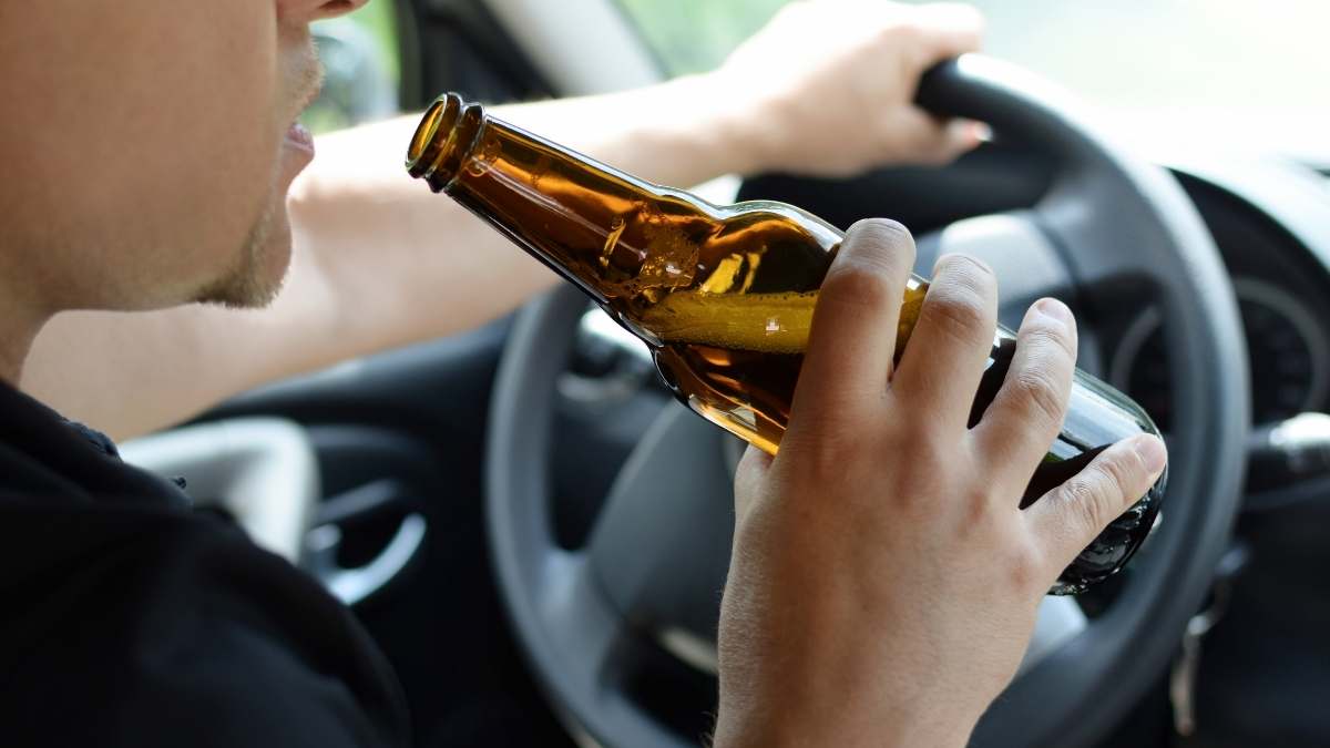 Madras HC Directs A Man Booked For Drunken Driving To Distribute