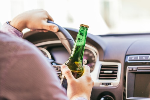 Safety Tips to Prevent a Car Crash with a Drunk Driver