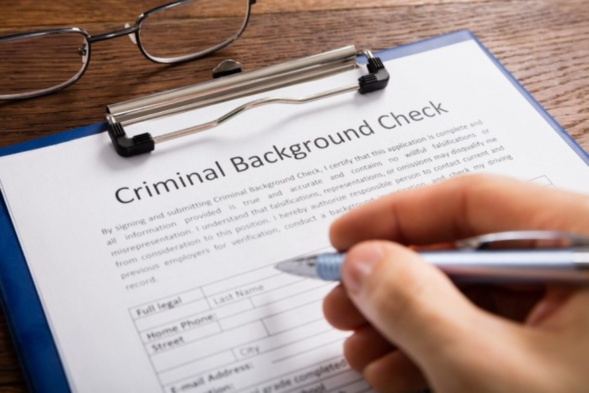 Will A DUI Show Up On An Employment Background Check?