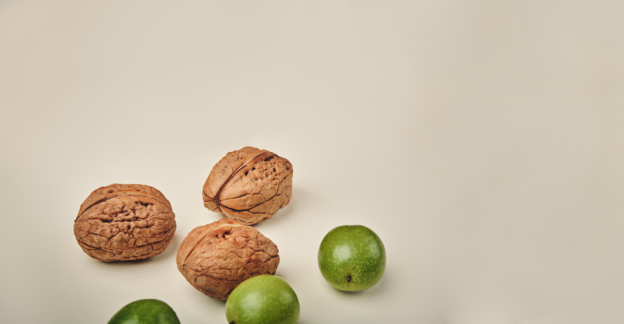 Lazonail Holistic care for nails and cuticles