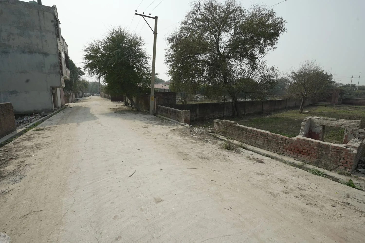 Plots in Delhi's Redevelopment Zones Potential and Pitfalls