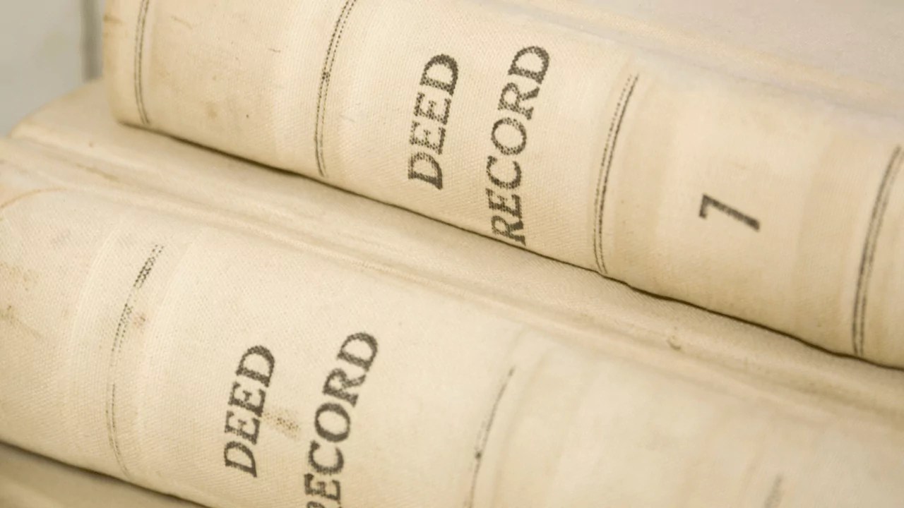 6 Different Types of Deeds in Florida (A Complete Guide)