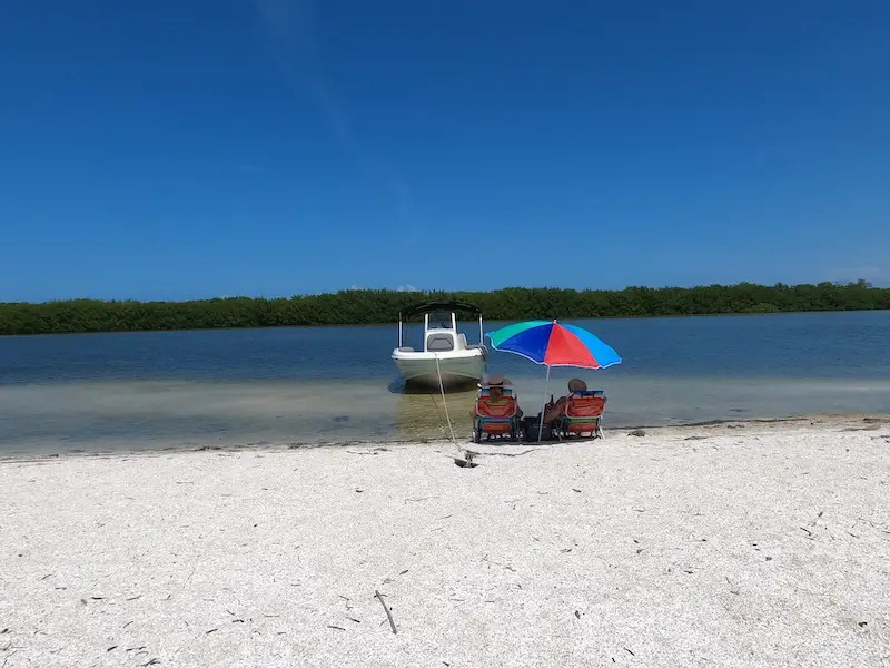 The Best Boat for Beginners Lazy Locations Florida
