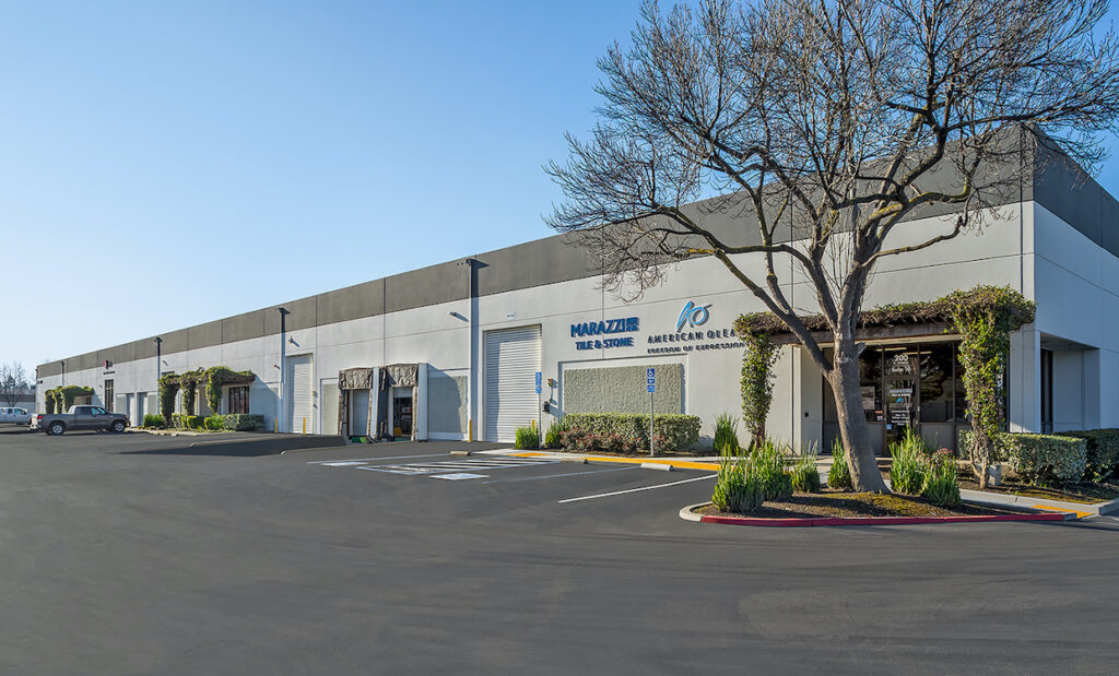 200 E. Trimble Road LBA Logistics