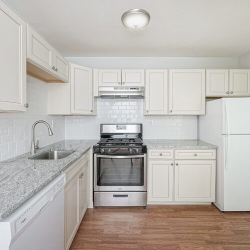 Lafayette Court LBC Apartments