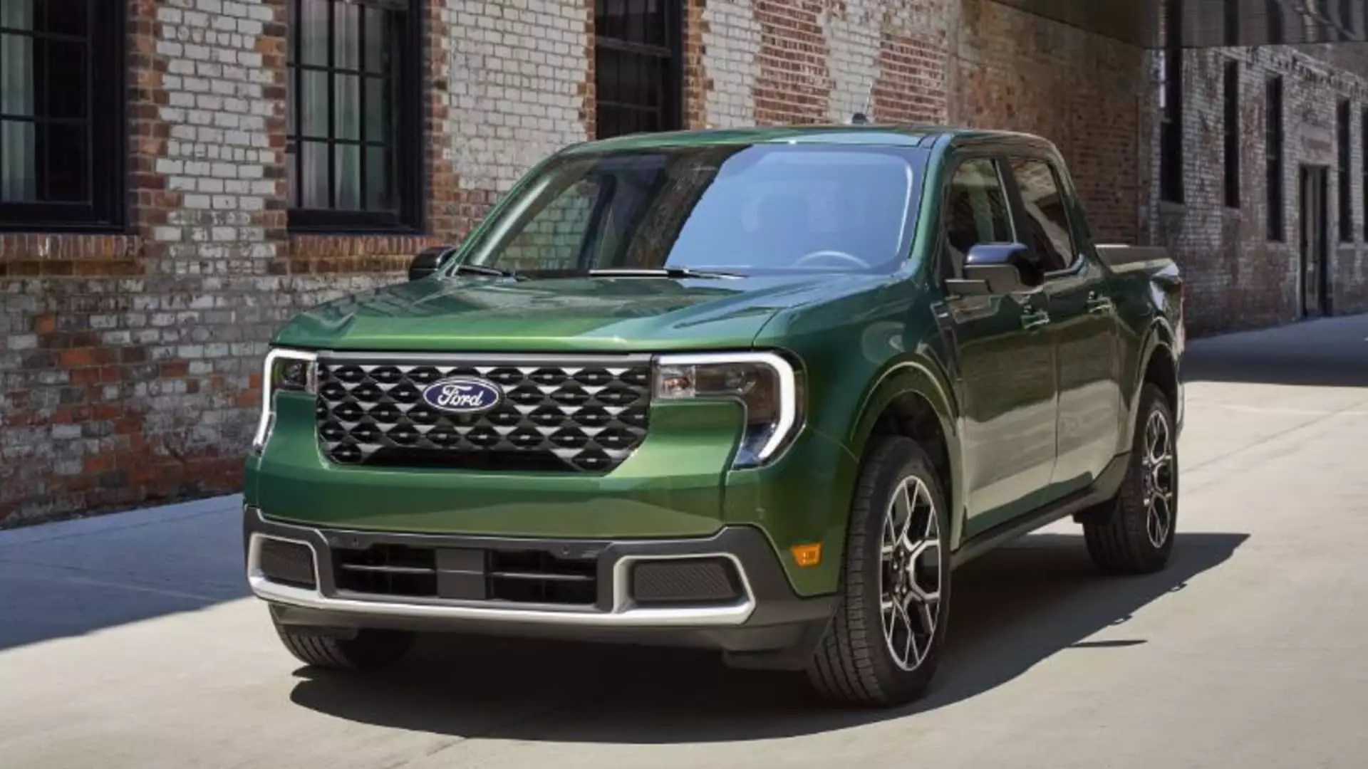 The Redesigned 2025 Ford Maverick: A Game Changer in the Pickup Truck Market