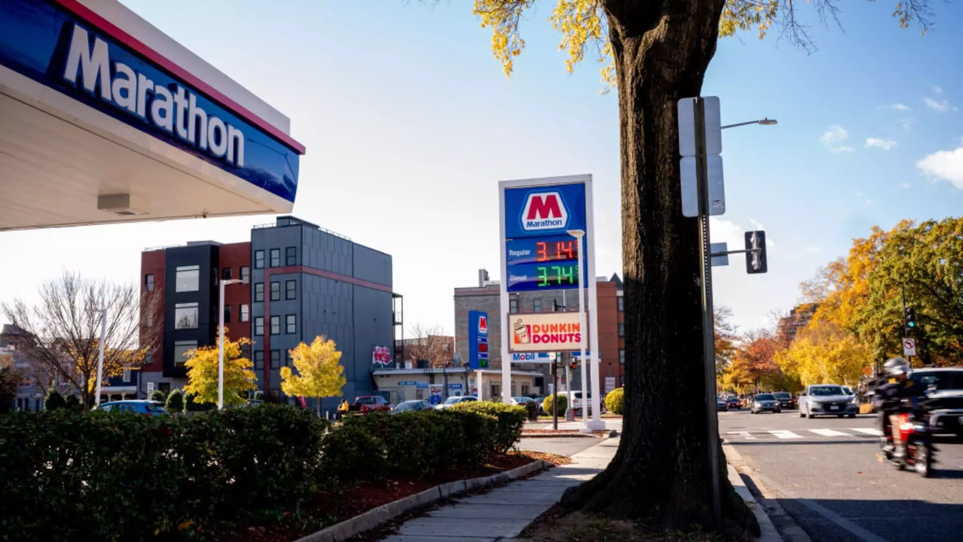 Strategies for Navigating Market Volatility: The Case for Dividend Growth Stocks