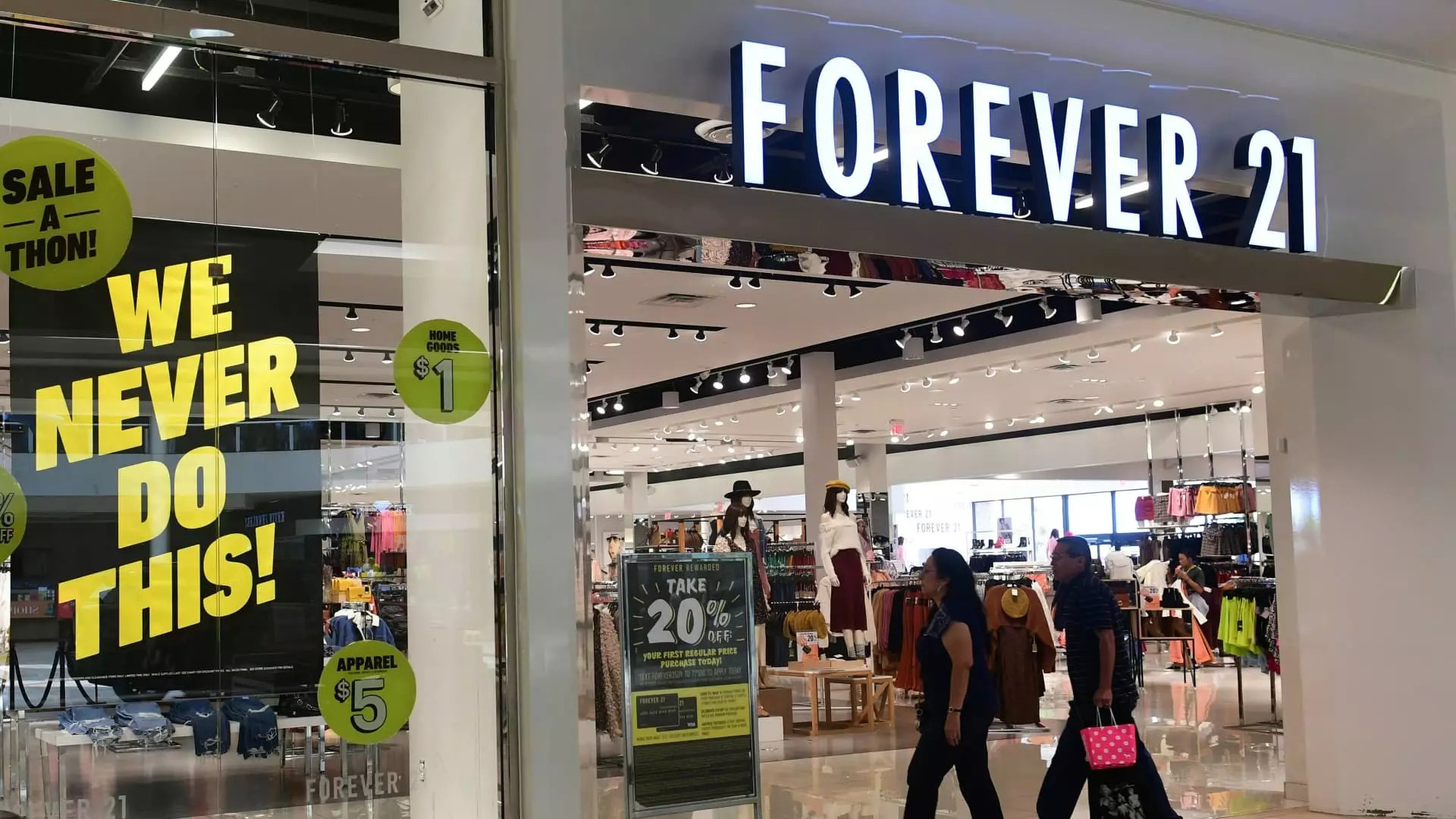 The Decline of Forever 21: Challenges in the Fast Fashion Landscape