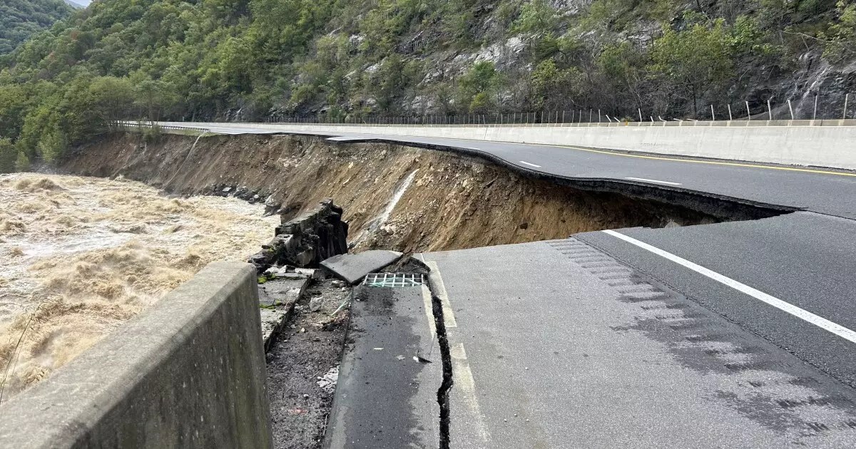 The Implications of Staffing Cuts in Federal Disaster Recovery Programs