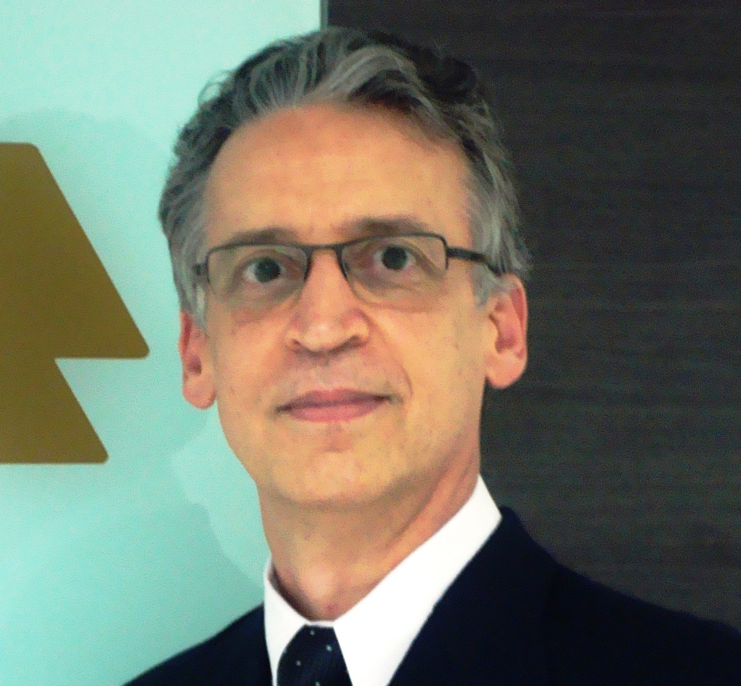 Émerson Assis é o novo presidente ADCF Unimed LBF