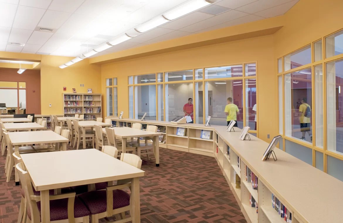 New High School Lavallee Brensinger Architects