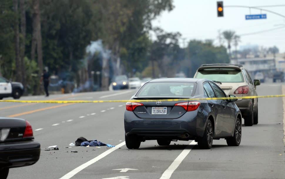 Bicyclist killed in East Long Beach crash at major intersection • Long