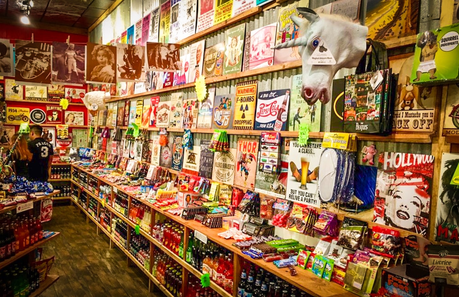 Belmont Shore candy shop Rocket Fizz closes up shop • Long