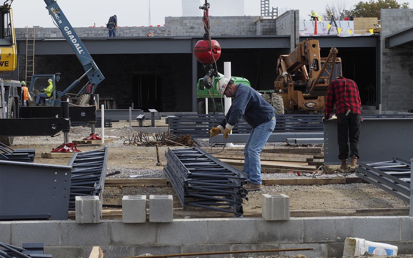 Warrensville Heights Elementary School Lake Building Products