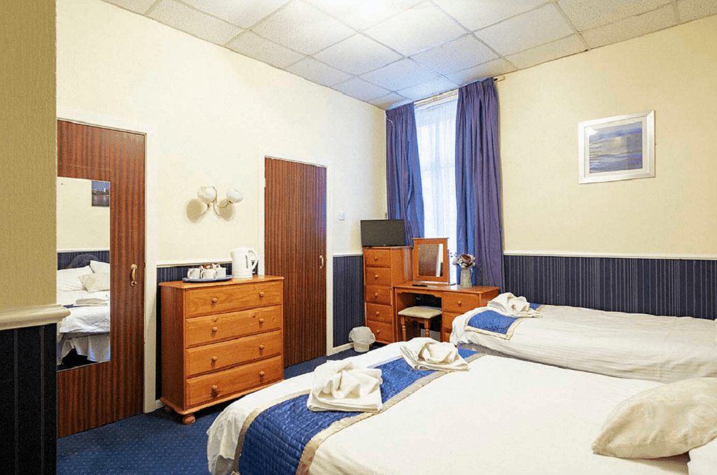 BLACKPOOL SEA FRONT HOTEL FOR SALE L&B Real Estate