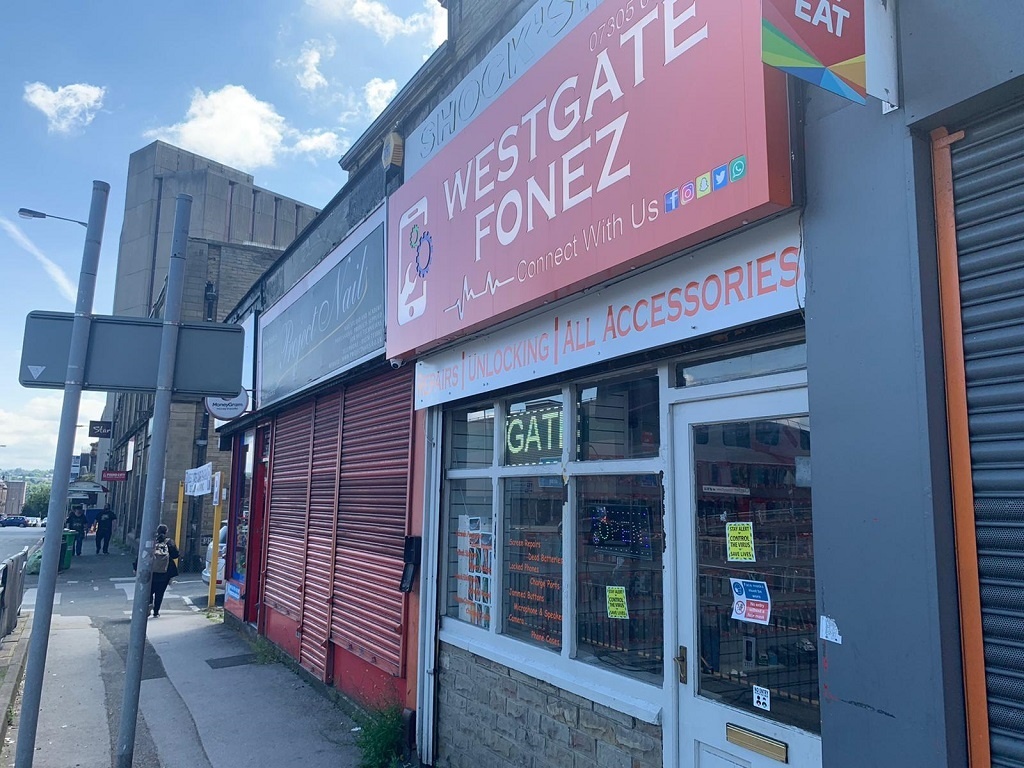 FREEHOLD COMMERCIAL PREMISES FOR SALE L&B Real Estate