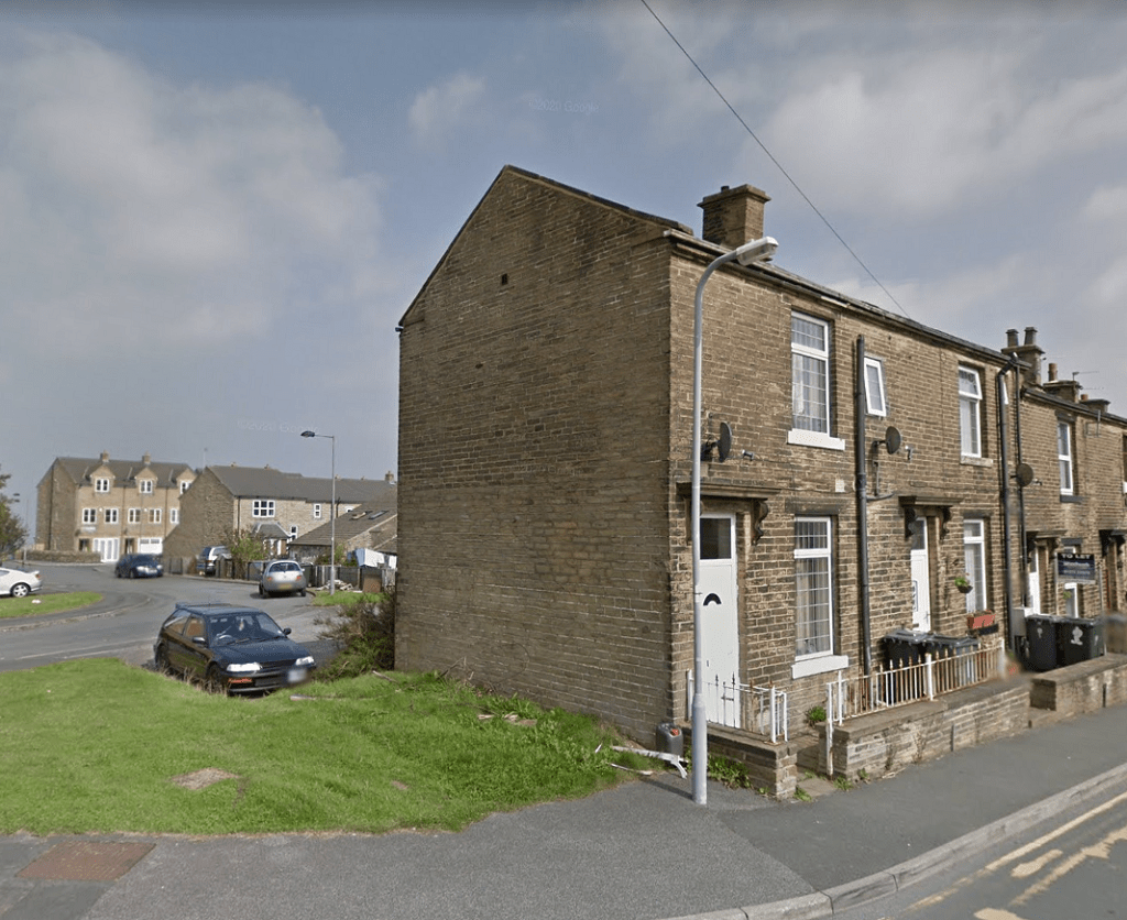 2 BED HOUSE TO LET L&B Real Estate