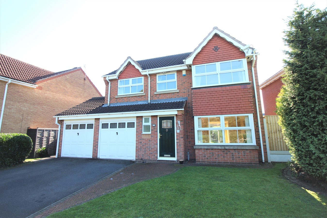Free property report 2 Burnt Oak Close, Nuthall, NG16 1QR Chimnie