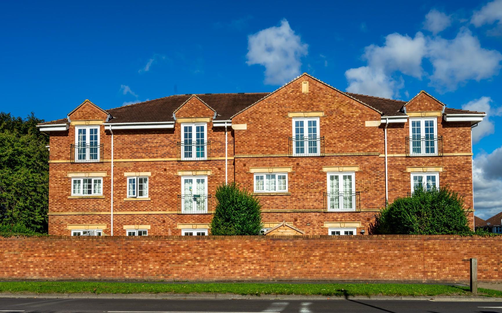 Free property report 8, Fairfield Court, Gale Lane, York, YO24 3EX