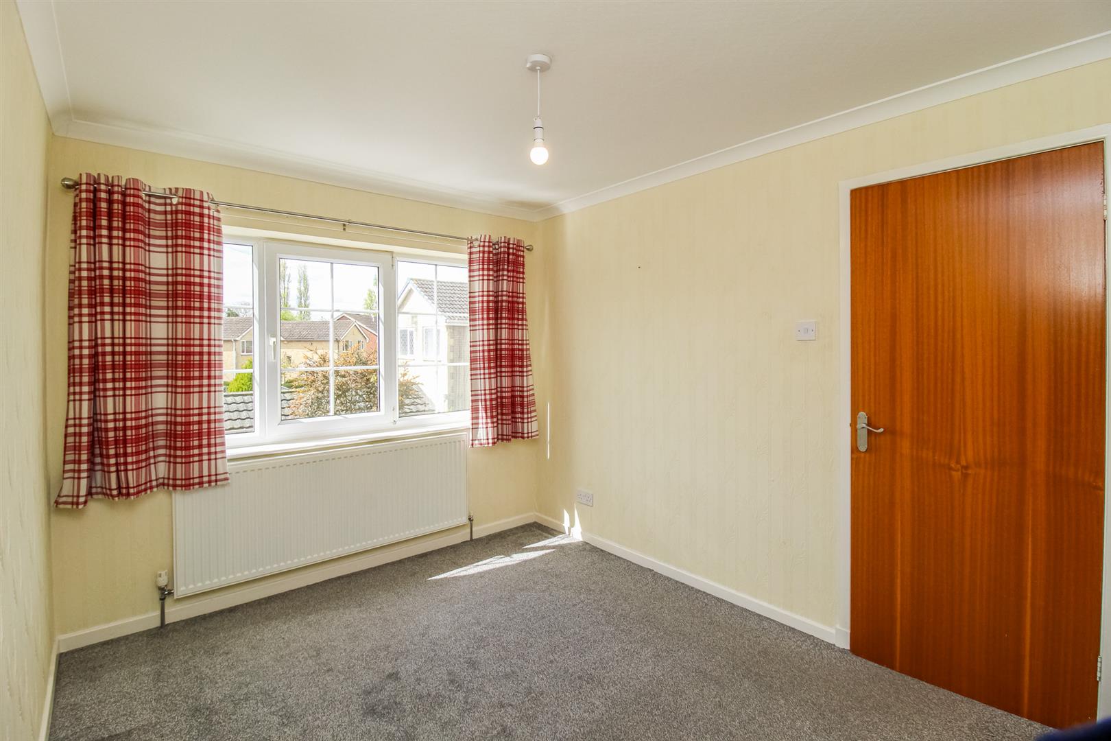 Photos of Stoneleigh Grove, Ossett WF5 67223776 PrimeLocation