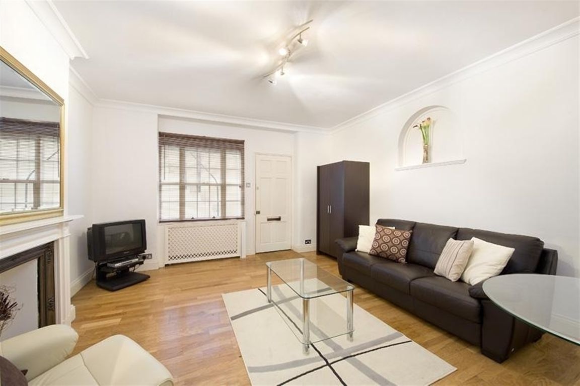 Free property report Flat 6, 49 Ennismore Gardens, London, SW7 1AH