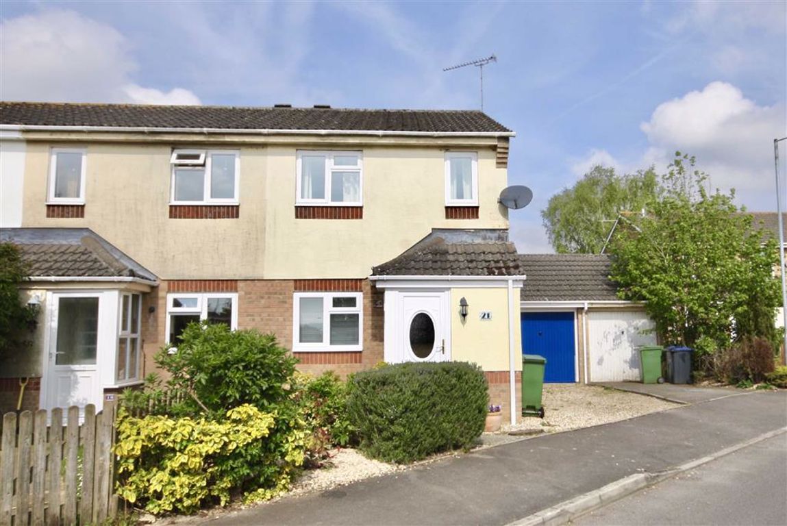 Free property report 21 Victoria Drive, Lyneham, SN15 4RA Chimnie