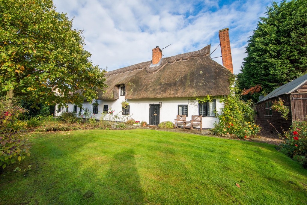 Traditional Cottages for Sale with Contemporary Interiors Vibrant