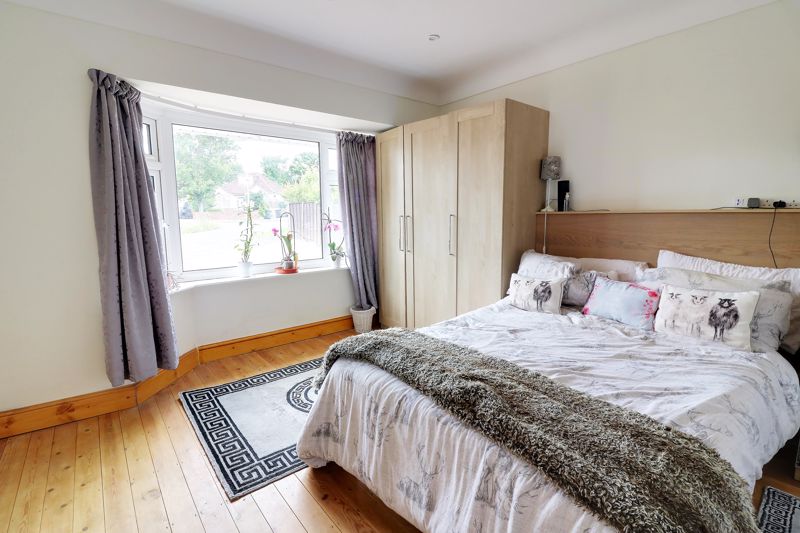 Photos of Warfield Crescent, Waterlooville PO7 67584705 PrimeLocation