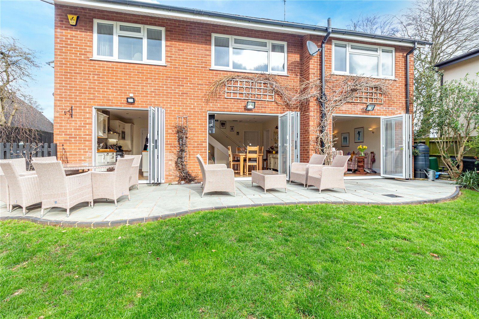 Photos of Greenhill Park Road, Greenhill, Evesham, Worcestershire WR11