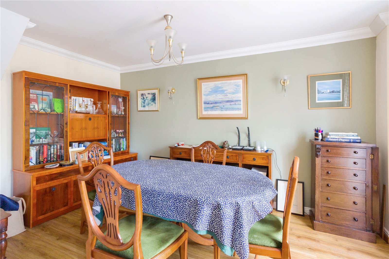 Photos of Highlands, Lower Tadmarton, Banbury, Oxfordshire OX15