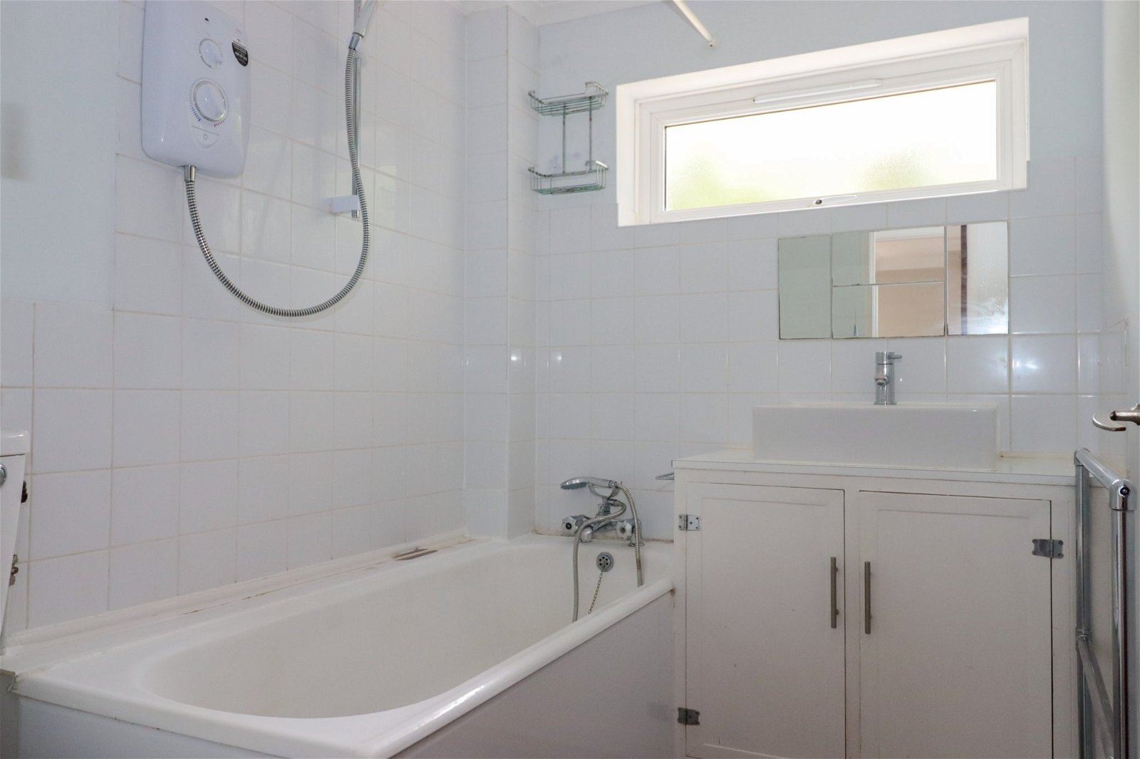 Photos of De Lucy Avenue, Alresford SO24 65726973 PrimeLocation