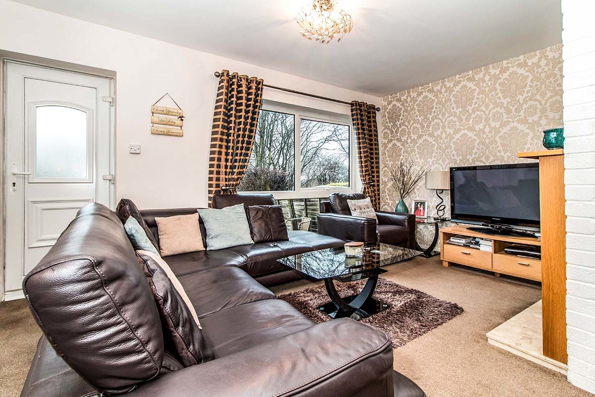 Free property report 7 Simmondley Grove, Simmondley, Glossop, SK13 6NQ