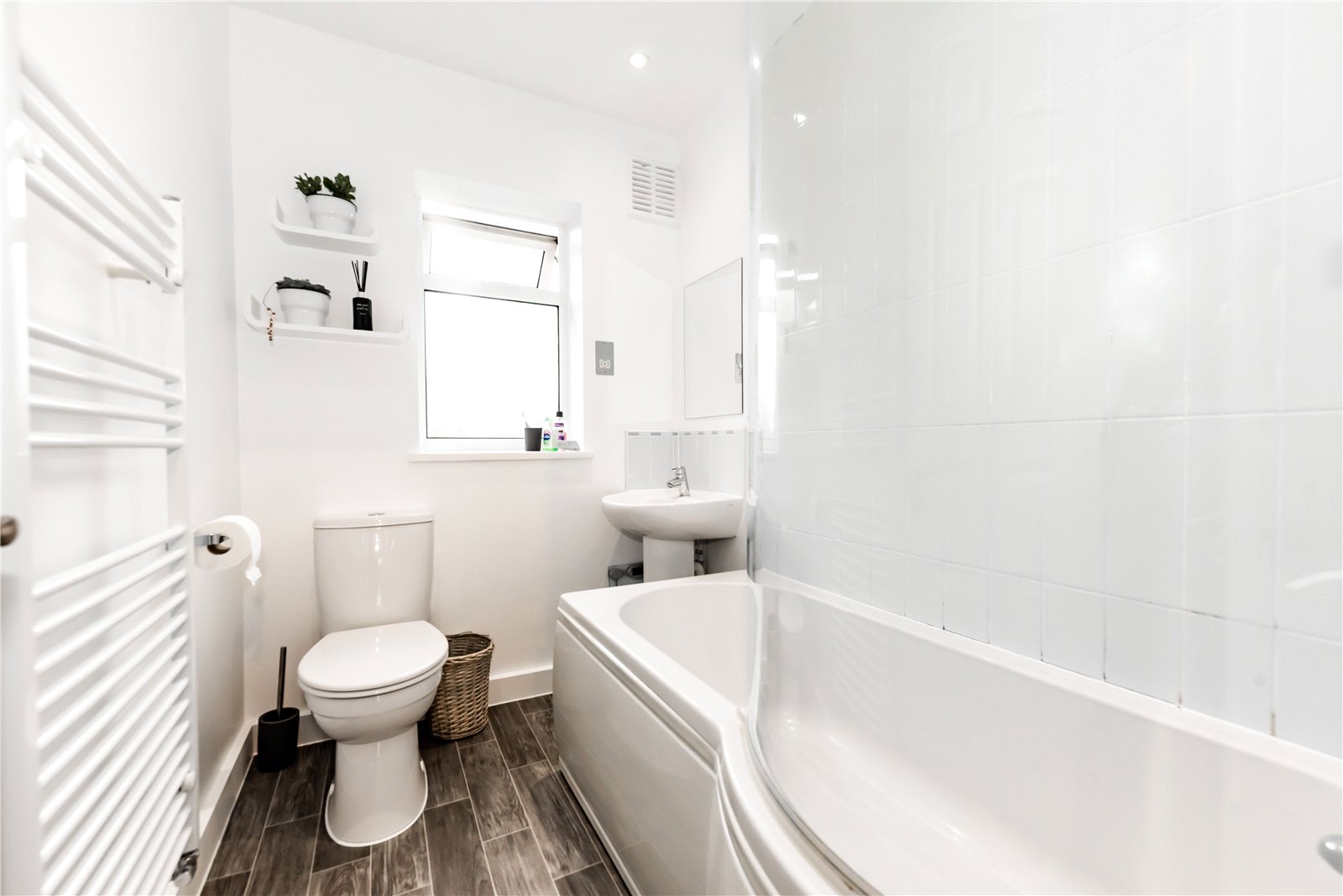 Free property report 13 Birchett Road, Farnborough, GU14 8RF Chimnie