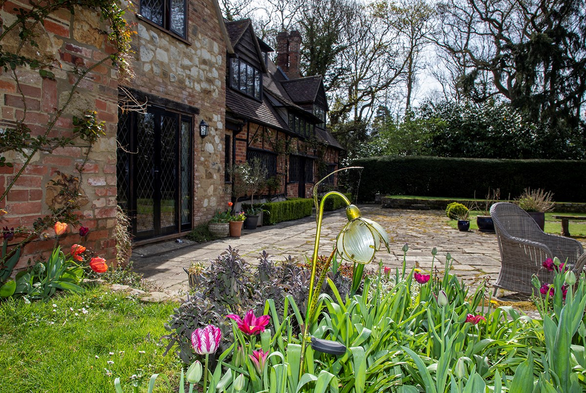 Photos of Meath Green Lane, Horley RH6 60780547 PrimeLocation